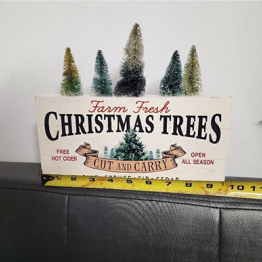 Lot of two Wooden Christmas Table Decor